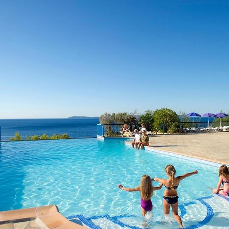 Residence Goelia Le Domaine De La Pinede لو لا فاندو المظهر الخارجي الصورة